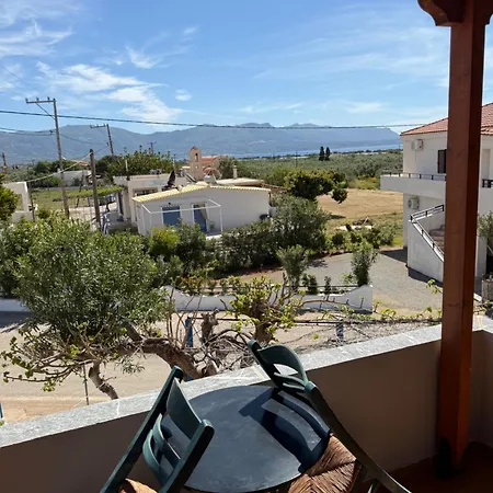 بيت ضيافة Vias Neápolis