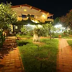 Vias 3*