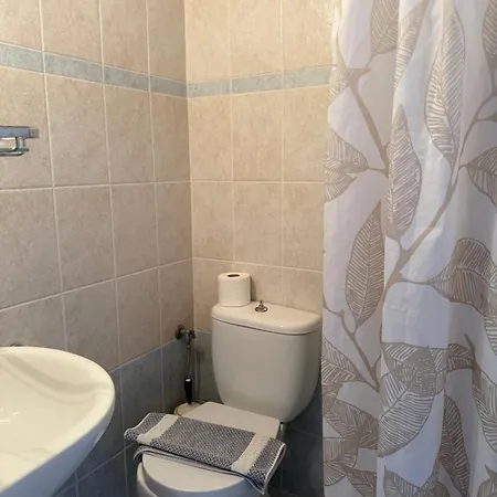 Vias Guest house *